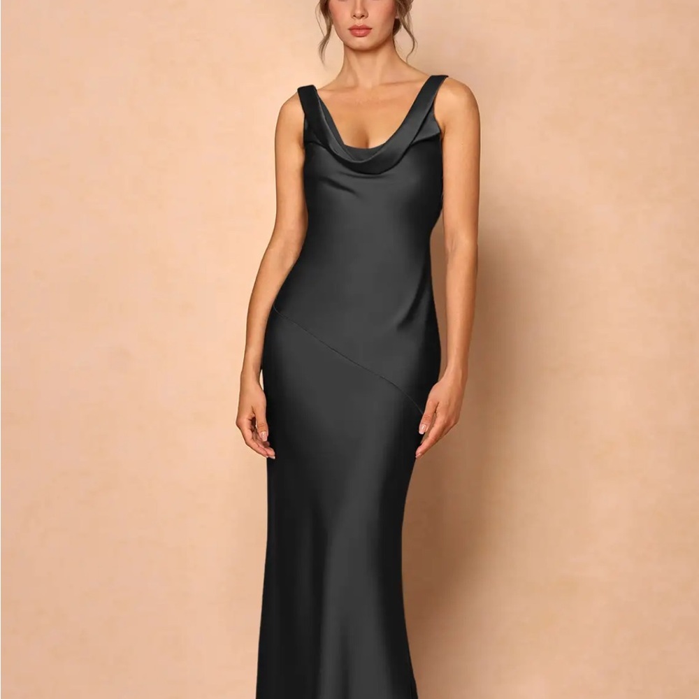 Rylina black maxi dress